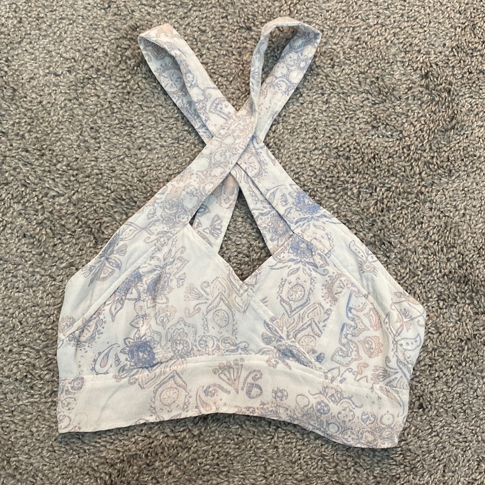 Kendall & Kylie Criss Cross Crop Too, Small